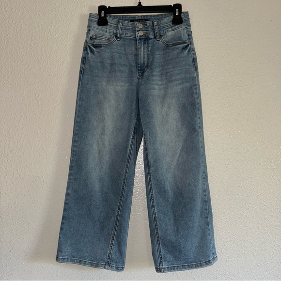 Judy Blue wide leg crop size 5/27 - Picture 2 of 8